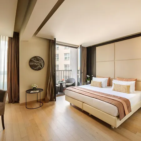 The Square Duomo - Preferred & Hotel