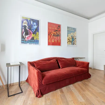 Easytopstay - Porta Romana Comfy Appartement Milan