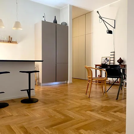 Kibilu - Via Braga - Stazione * Milan