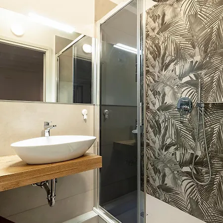 Porta Ticinese - Navigli *