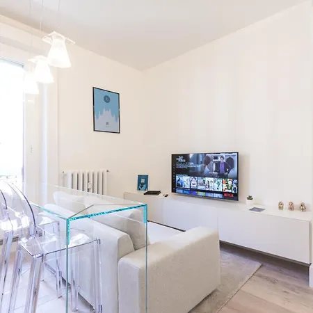 Apartment With Balcony - Collection *