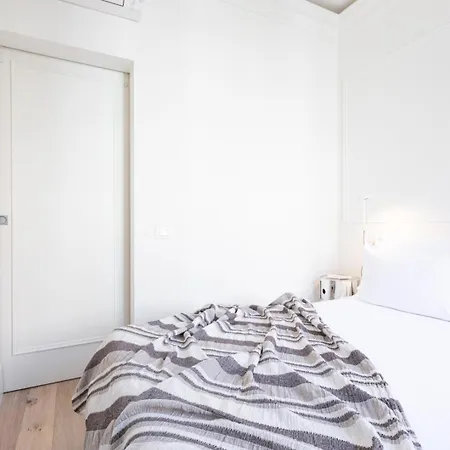 With Balcony - Collection Apartment *