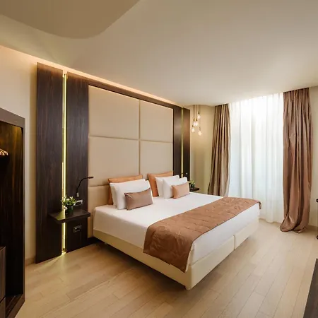 The Square Duomo - Preferred &