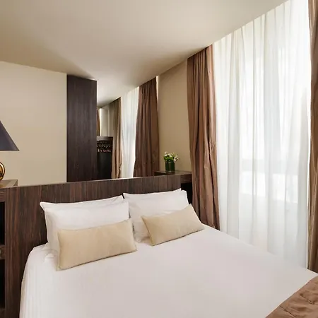 The Square Duomo - Preferred &