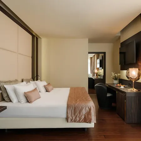 The Square Duomo - Preferred &