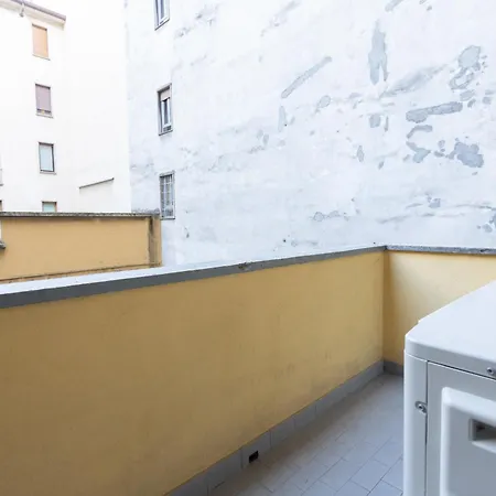Porta Volta Bright And Roomy Flat * Mediolan