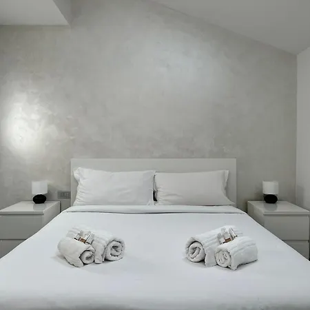 Apartment Xenia *