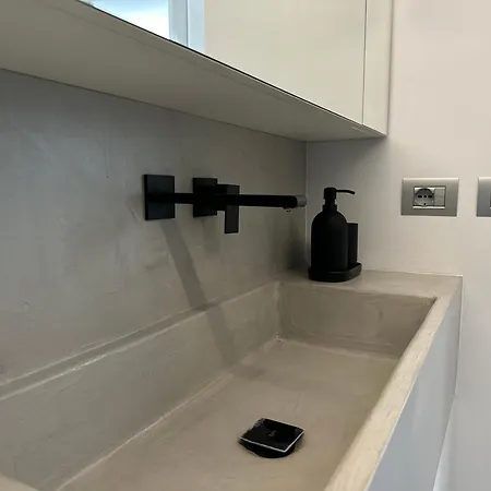 Xenia Apartment *