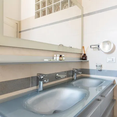 Quadrilocale Navigli Apartment