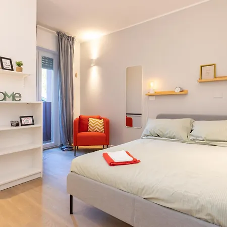 Joivy Contemporary In Historical Giambellino-lorenteggio Apartment