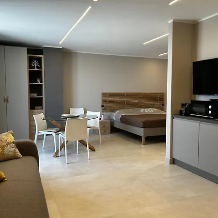 R39 Attic With Terrace And Private Parking