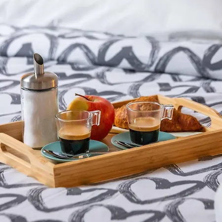 アパート Divi - Strategic Place ミラノ