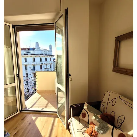 Metro Isola - Nuovo Design Apartment - La Milanese