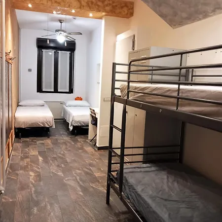 Atmos Luxe Navigli Hostel Mailand
