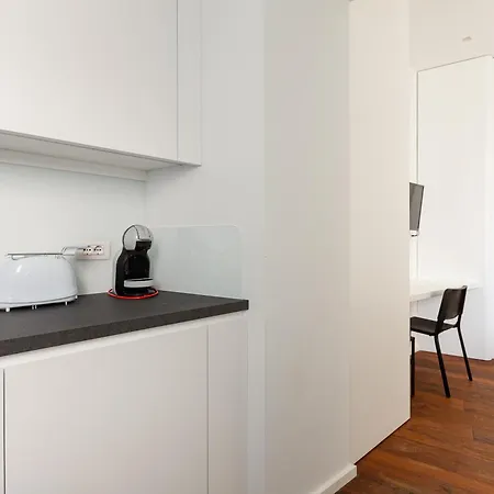 Guesthost - Tiny Near Station 아파트 밀라노