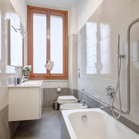 Milanrentals - Violetta * Milan