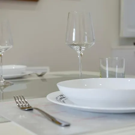 Italianway - Ricasoli 2 B Hotell Milano