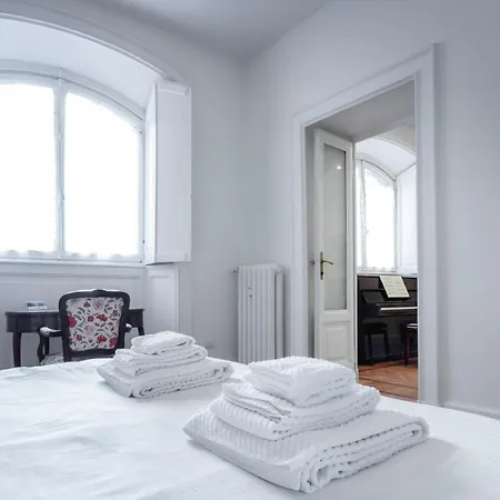 Italianway - Ricasoli 2 B Hotel *