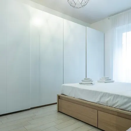 Italianway - Martinetti 19 * Mailand