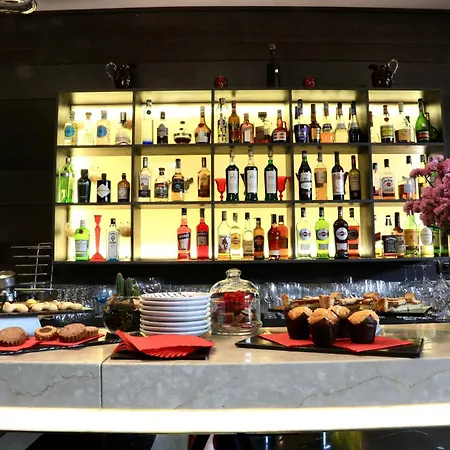 Klima Fiere Otel 4*