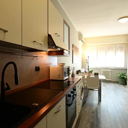 Homes Apartment *
