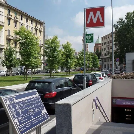 Stilysh Near Metro And Fiera Mico * Milan