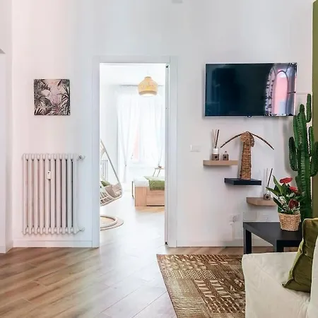 New Jungle & Charming Flat - Zona De Angeli Apartmán *