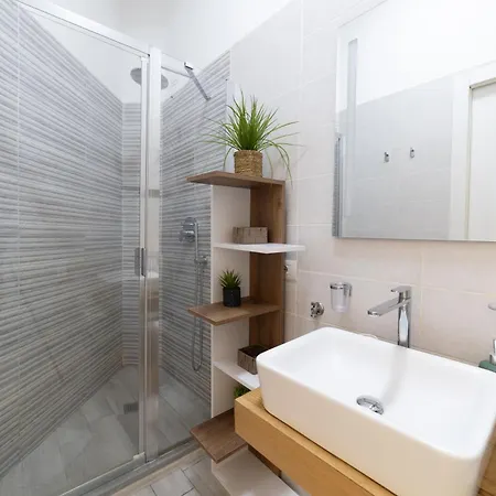 Appartement Design - Stazione Centrale, *