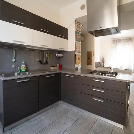 Apartamento Stazione Centrale-centro, Spazioso E Elegante *