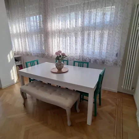 Apartmán Spacious In The Heart Of The