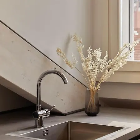 The Attic 18 شقة *