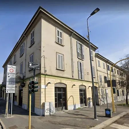 Naviglio Apartment *