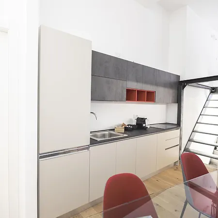 Apartment Loft La Sedia Rossa - Centro Storico Milan