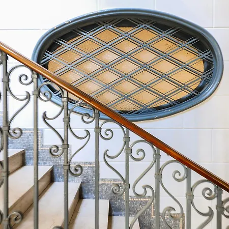 Prestige Boutique - Montenapoleone Milano