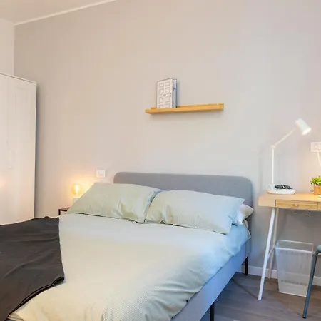 Apartment Joivy Contemporary In Historical Giambellino-lorenteggio