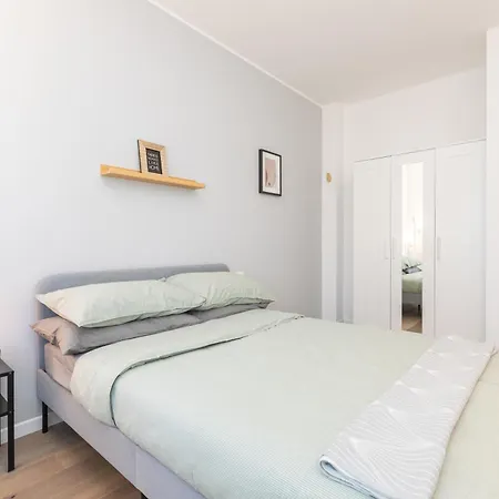 Apartment Joivy Contemporary In Historical Giambellino-lorenteggio *