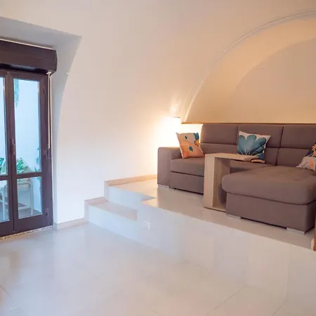 Comfy Penthouse Apartment Milan