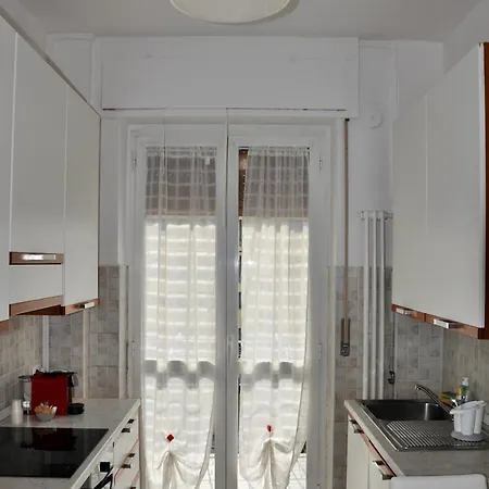 M.aurelio Red 米兰