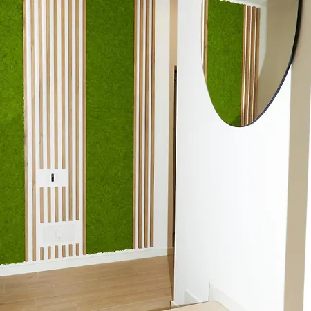 Urban Flats Modern Few Minuts From Duomo