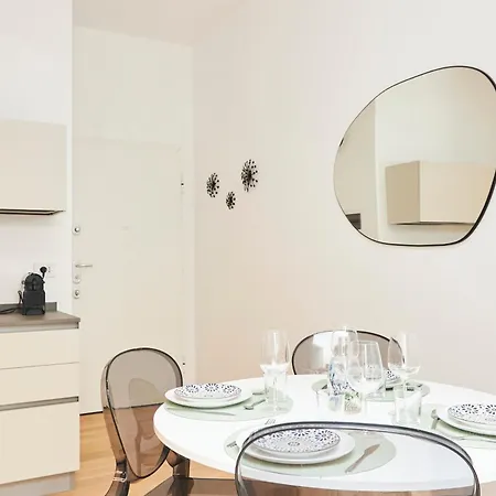 Apartment Urban Flats Modern Few Minuts From Duomo Milan