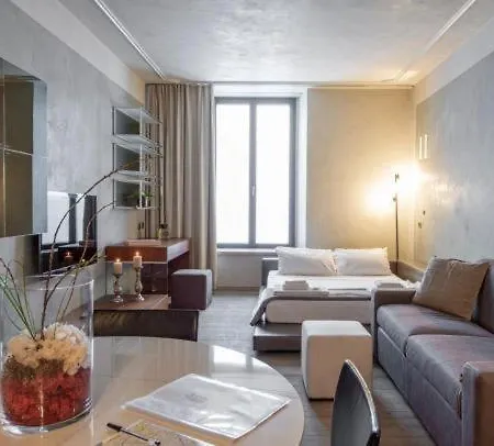 Royal - Luxury Duomo Апартаменты *