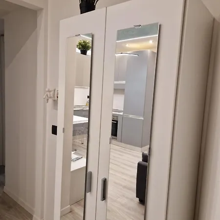 Appartamento N&ghomesweethome Monet Elegante - Affari