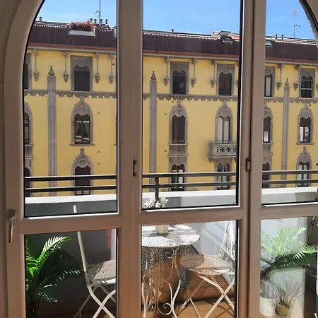 Elegante Monolocale - Pecchio 1930 Apartamento Milão