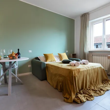 § Littlesuitebande § *