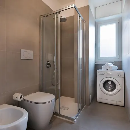 § Littlesuitebande § *