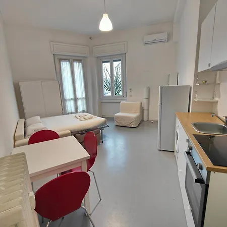Apartment Ugoni Studio Milan