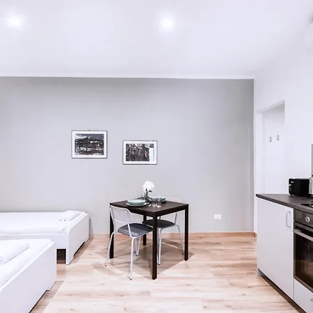 Easylife - Studio Con Balcone In Risorgimento Apartment *