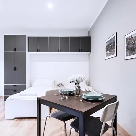 Apartment Easylife - Studio Con Balcone In Risorgimento Milan