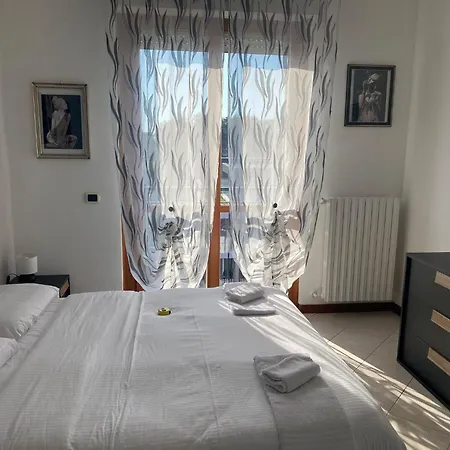 Comasina Charme With Terrace Апартаменты *