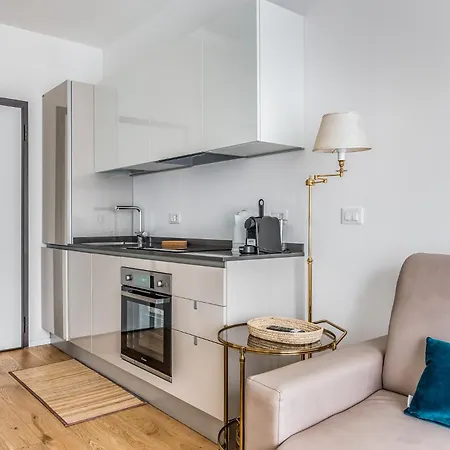 Vetra-parco Delle Basiliche 2 Pax- Wifi- Banfi 公寓 *